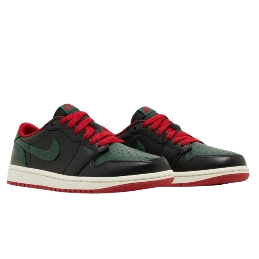 Jordan 1 Retro Low OG Christmas Black Green Red CZ0775-036 Womens 7.5 NEW/BOX